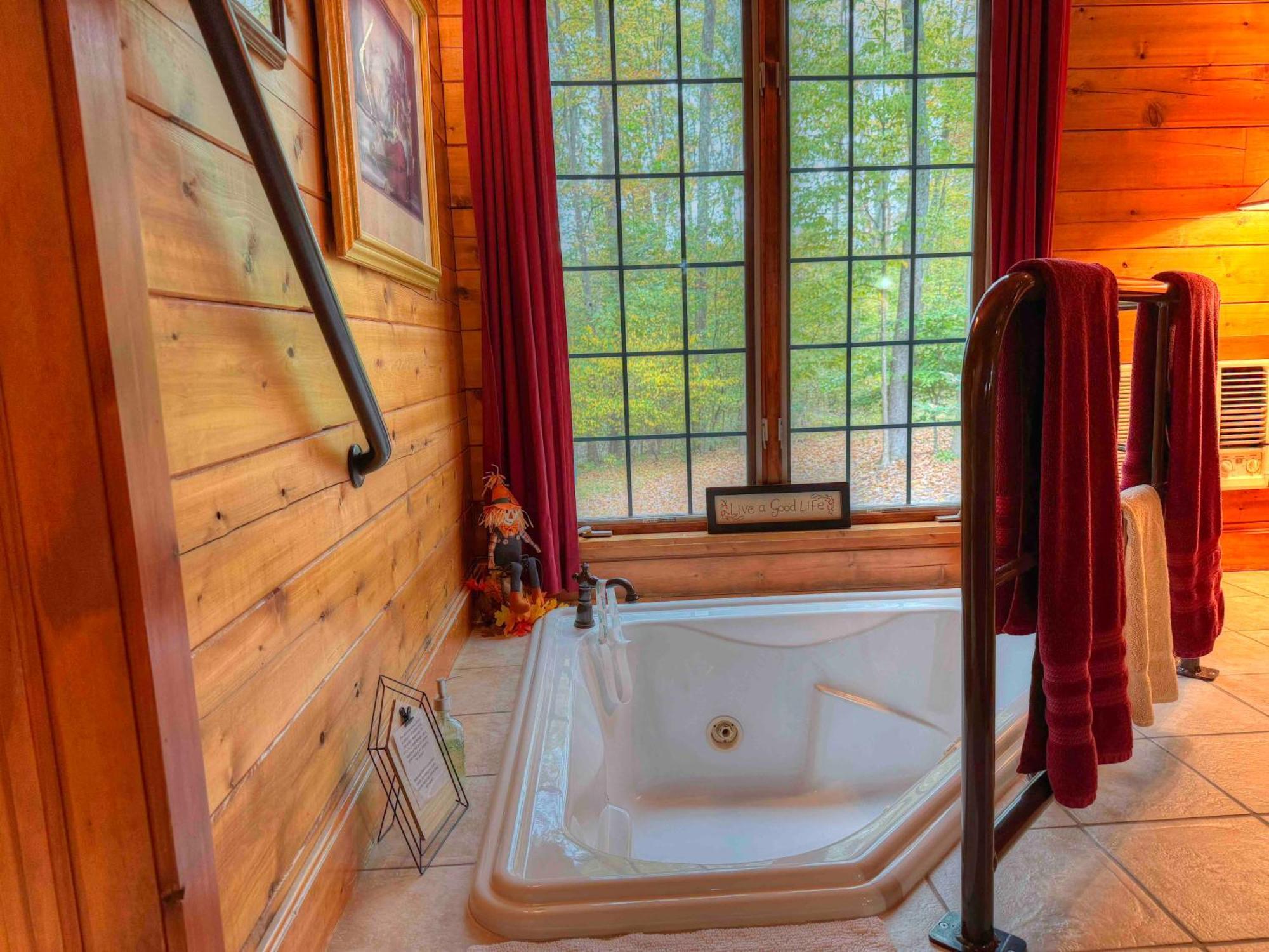 Ferngully Creek Cabins Millersburg Extérieur photo